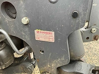 Kubota m7131 4wd landbouw tractor - afbeelding 26 van  32
