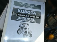 Kubota mini-landbouwtractor - afbeelding 8 van  23