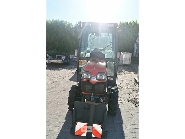 Kubota mini-landbouwtractor - afbeelding 12 van  23