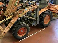 Kubota mini-tractor b7000 - afbeelding 2 van  8