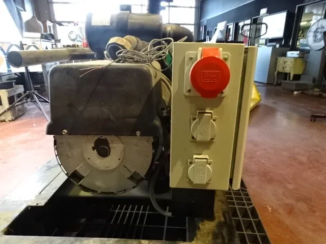 Kubota motor - afbeelding 6 van  9