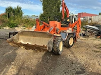 Kubota r310 met backhoe shovel - afbeelding 1 van  39