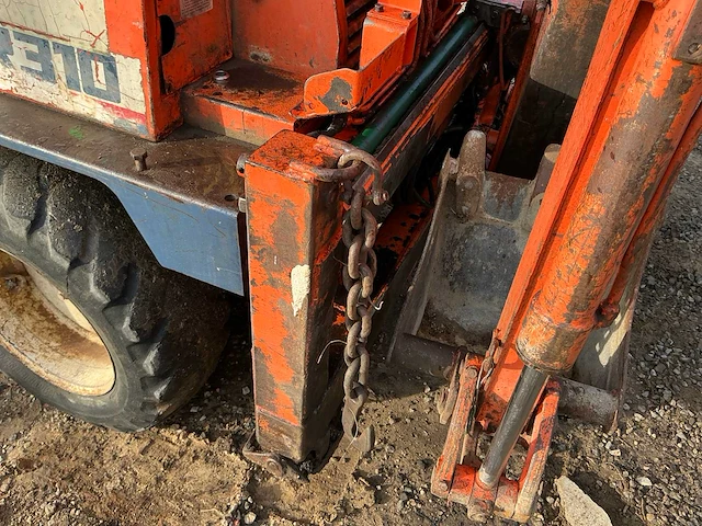 Kubota r310 met backhoe shovel - afbeelding 21 van  39