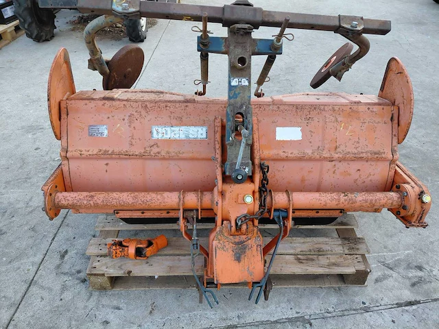 Kubota rs1200 grondfrees - afbeelding 1 van  8