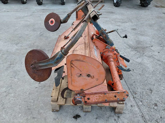Kubota rs1200 grondfrees - afbeelding 2 van  8