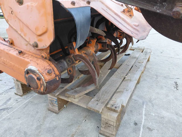 Kubota rs1200 grondfrees - afbeelding 7 van  8
