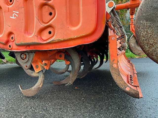Kubota sunshine l1-18 minitractor met grondfrees - afbeelding 14 van  22