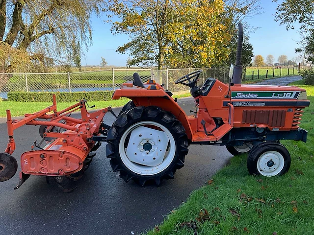 Kubota sunshine l1-18 minitractor met grondfrees - afbeelding 17 van  22