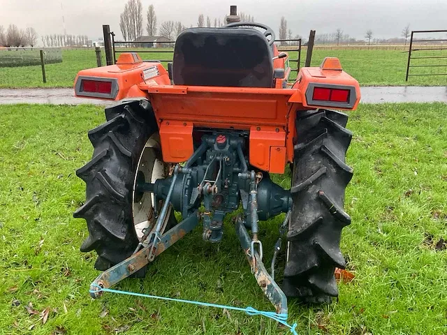 Kubota sunshine l1-18 minitractor - afbeelding 6 van  10