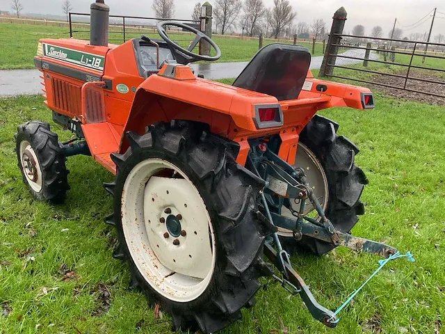 Kubota sunshine l1-18 minitractor - afbeelding 7 van  10