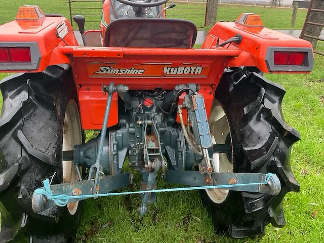 Kubota sunshine l1-205 minitractor - afbeelding 8 van  10