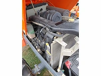 Kubota t240 vierwielaangedreven minitractor met grondfrees - afbeelding 2 van  15
