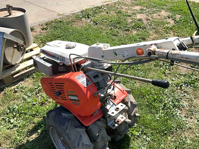 Kubota tf65-ii - motoculteur + toebehoren - afbeelding 10 van  16