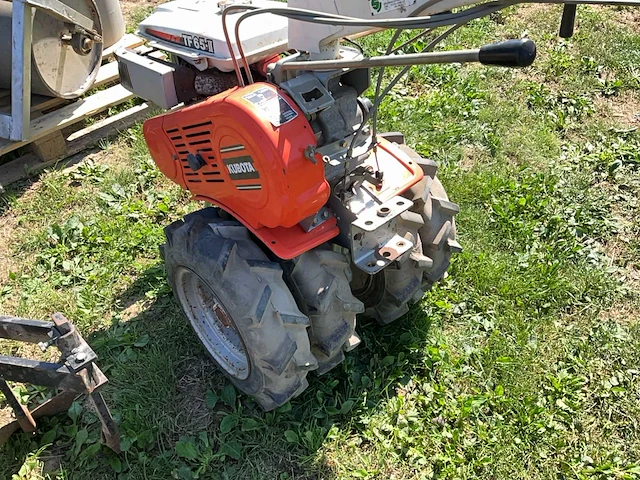 Kubota tf65-ii - motoculteur + toebehoren - afbeelding 9 van  16