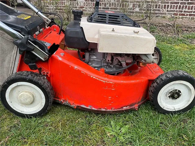 Kubota w5019 grasmaaier - afbeelding 8 van  11