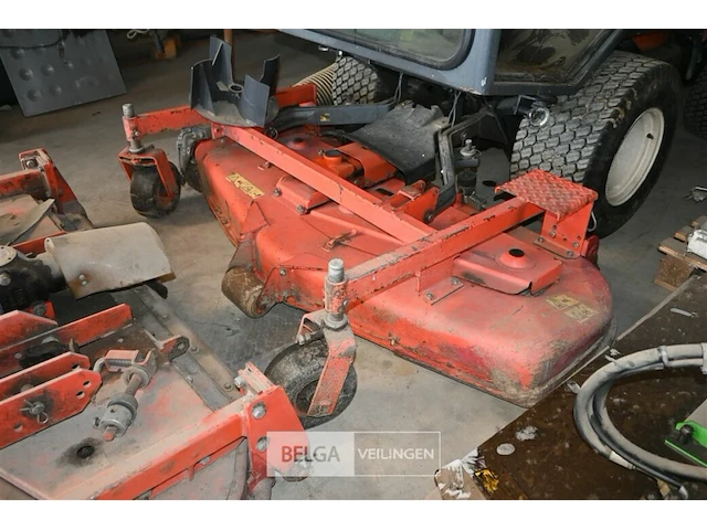 Kubota zitmaaier - afbeelding 14 van  14