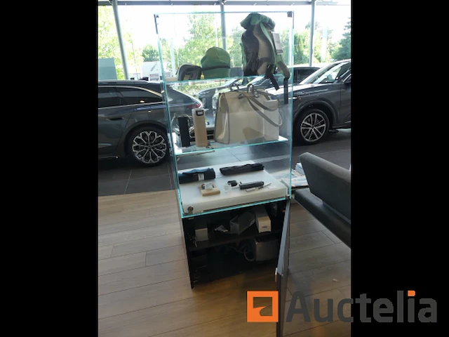 Kubuskast vitrine - afbeelding 1 van  5