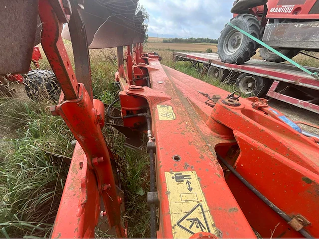 Kuhn - 2007 - varimaster 182 5 body - ploeg - afbeelding 9 van  10