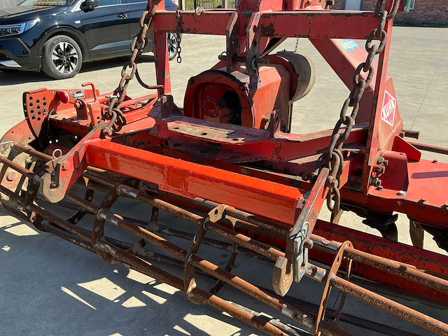 Kuhn rotorkopeg - 1994 - afbeelding 7 van  8