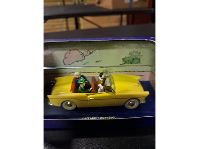 Kuifje auto de bordurische uit (de zaak zonnebloem) - afbeelding 1 van  4