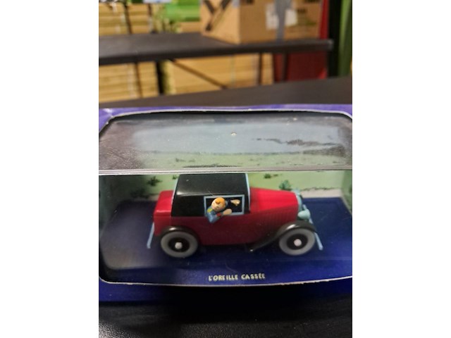 Kuifje auto de spider coupé uit (het gebroken oor) - afbeelding 1 van  4