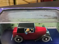 Kuifje auto de spider coupé uit (het gebroken oor)