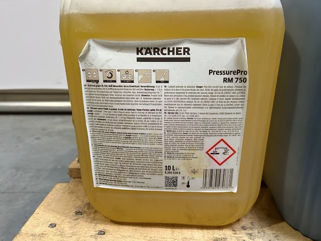 Kuismachine karcher b140 r professional - inclusief producten - afbeelding 7 van  17