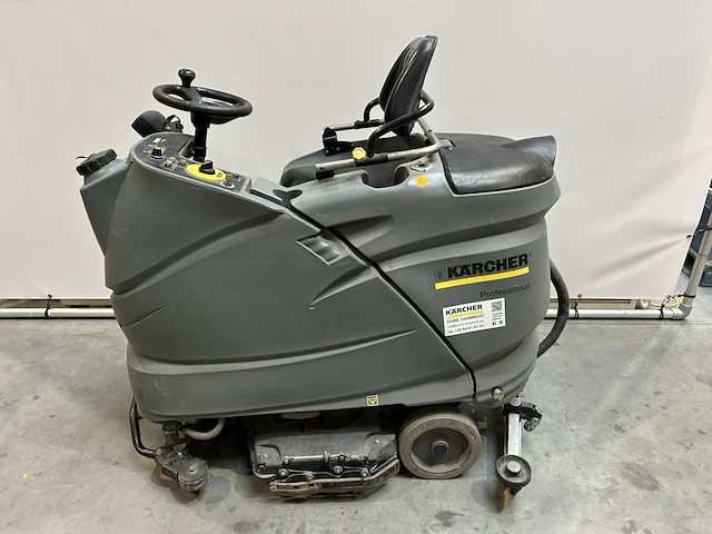 Kuismachine karcher b140 r professional - inclusief producten - afbeelding 10 van  17