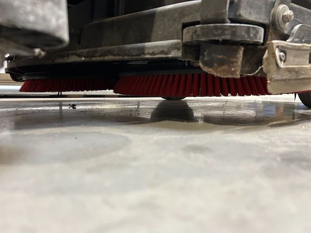 Kuismachine karcher b140 r professional - inclusief producten - afbeelding 15 van  17