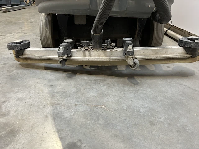 Kuismachine karcher b140 r professional - inclusief producten - afbeelding 16 van  17