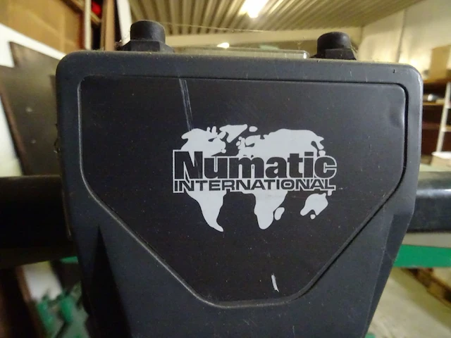 Kuismachine numatic - afbeelding 3 van  4