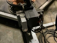 Kuka - 2007 - kr 6 arc - lasrobot + lasapparaat fronius transpuls synergic 3200 + 2 draaitafels - afbeelding 32 van  35