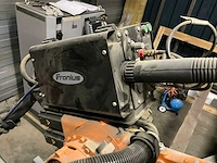 Kuka - 2007 - kr 6 arc - lasrobot + lasapparaat fronius transpuls synergic 3200 + 2 draaitafels - afbeelding 35 van  35