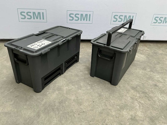 Kunsstof gereedschapskoffer (2x) - afbeelding 1 van  17