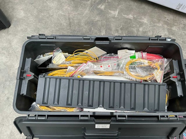 Kunsstof gereedschapskoffer (2x) - afbeelding 16 van  17