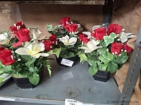Kunstbloemen - afbeelding 1 van  1