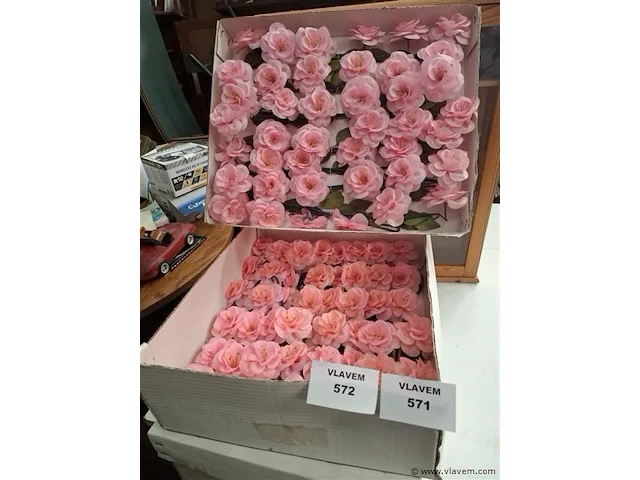 Kunstbloemen - afbeelding 1 van  1