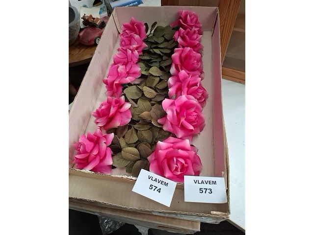 Kunstbloemen - afbeelding 1 van  1