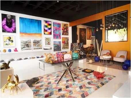 Kunstgallerij - sculpturen, pop art, exclusieve artiesten, filmsterren & automobilia - levering be + nl