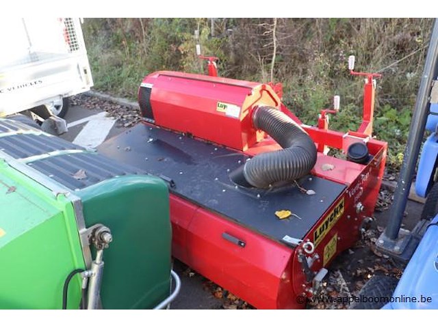 Kunstgrasreinigingsmachine redexim verti-top 1800, sr nr c2172041 - afbeelding 1 van  6