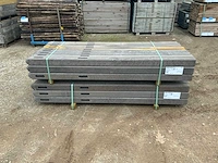 Kunstof 10x10 2m10 tuinpalen (54x) - afbeelding 1 van  4