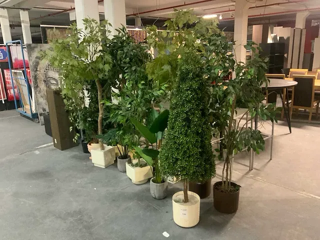 Kunstof planten in pot (14x) - afbeelding 1 van  7