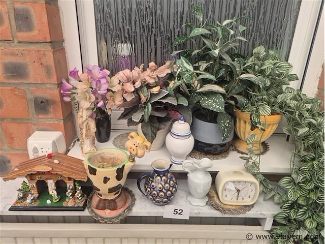 Kunstplanten en decoratie - afbeelding 1 van  3