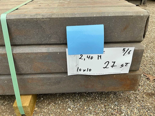 Kunststof 10x10 2m40 tuinpalen (27x) - afbeelding 5 van  5