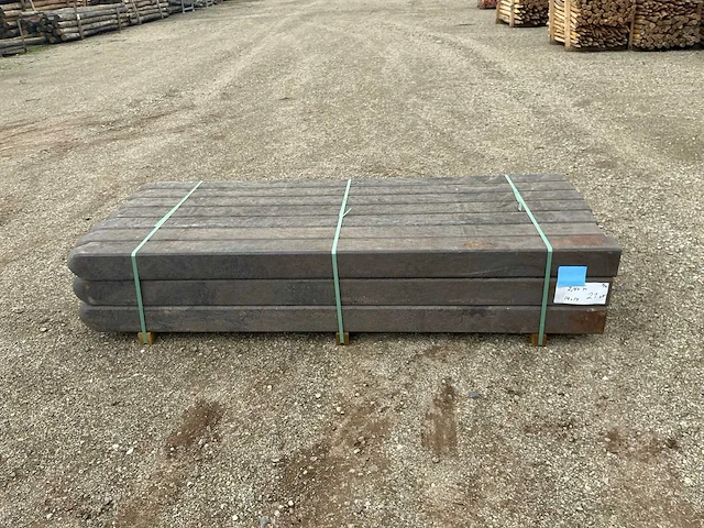 Kunststof hoekpaal / tuinpaal (36x) - afbeelding 1 van  4