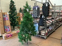 Kunststof kerstboom. - afbeelding 2 van  2