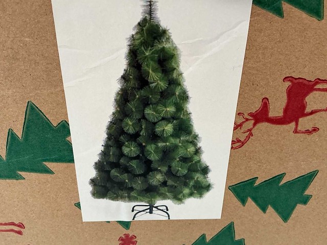 Kunststof kerstboom. - afbeelding 1 van  2