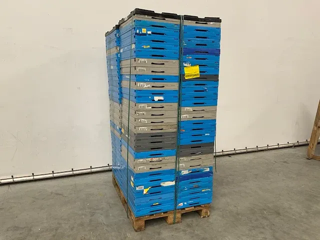 Kunststof klapkrat (114x) - afbeelding 2 van  6