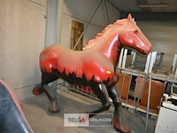 Kunststof paard - afbeelding 2 van  6