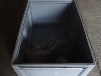 Kunststof palletbox nuer - afbeelding 3 van  3